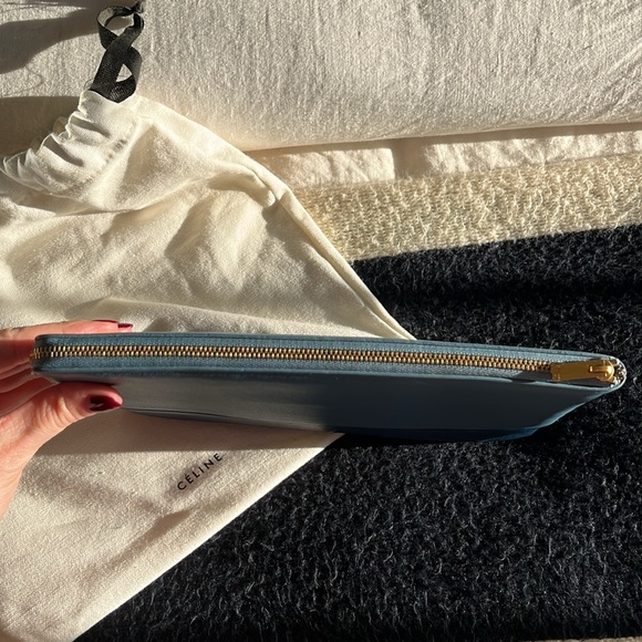 Celine bi-color clutch (navy and light blue) minor scratch and scuff on back! - Picture 9 of 16